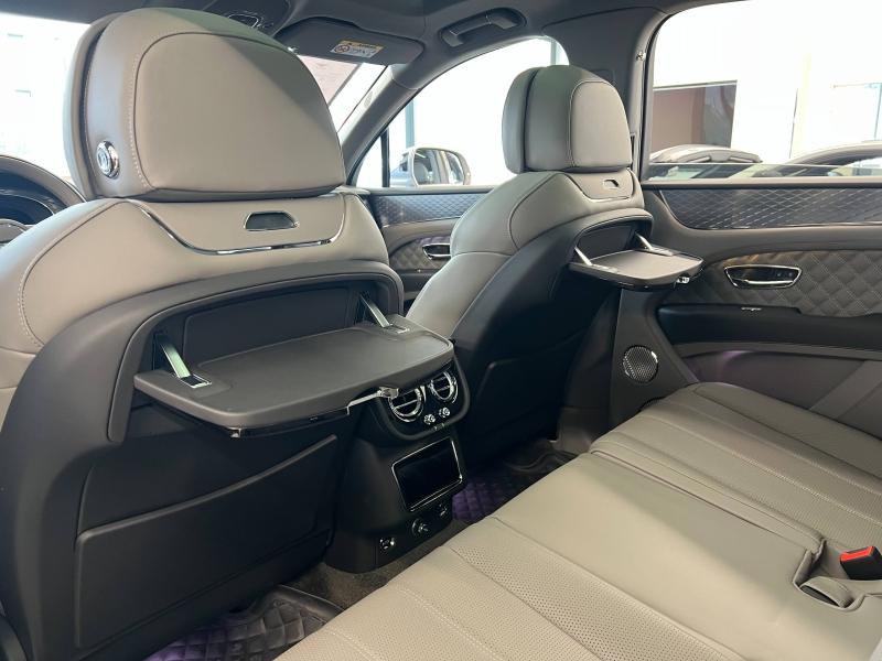 Voitures occasions BENTLEY Bentayga Base Mougins