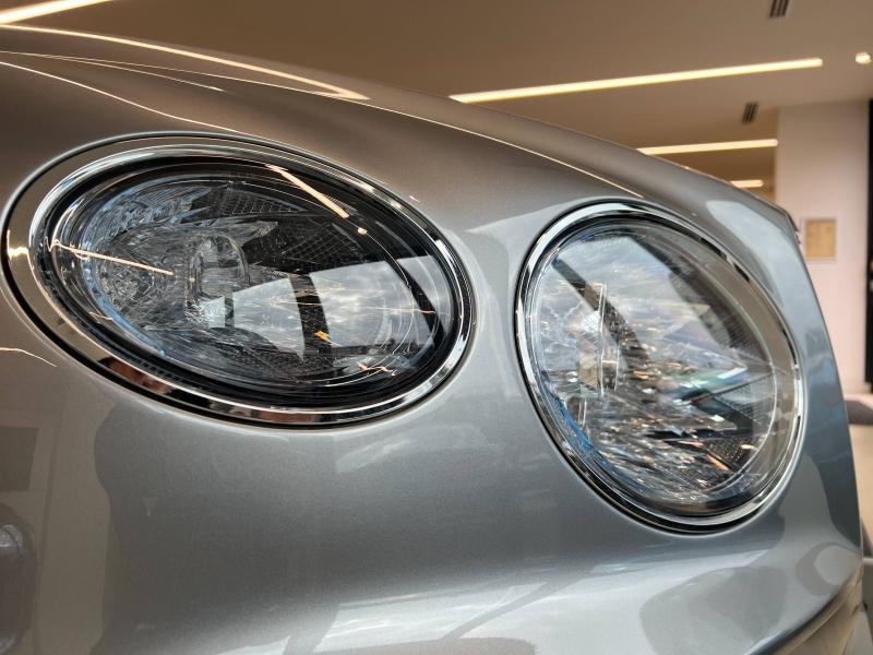 Voitures occasions BENTLEY Bentayga Base Mougins