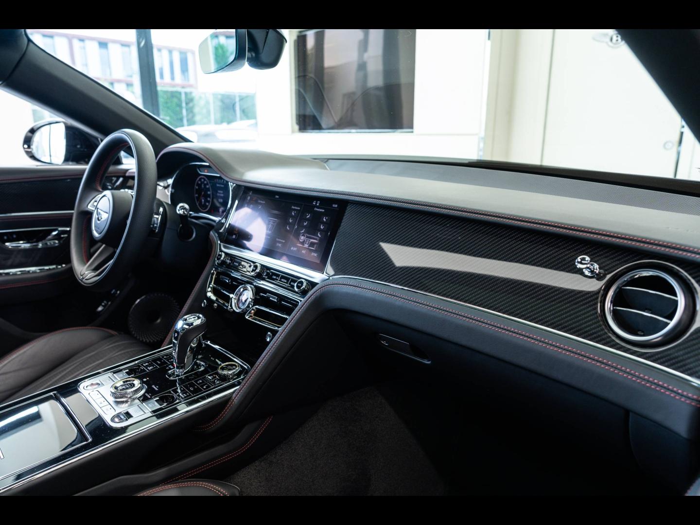 Voitures occasions BENTLEY Flying Spur Base Mougins
