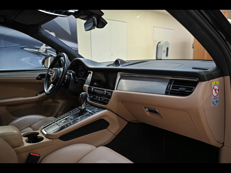 Voitures occasions PORSCHE MACAN Turbo Mougins