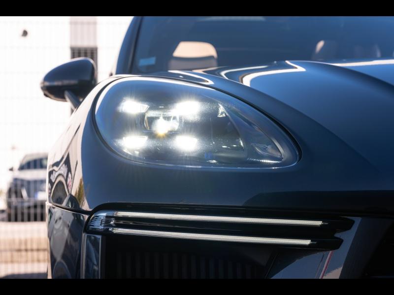 Voitures occasions PORSCHE MACAN Turbo Mougins