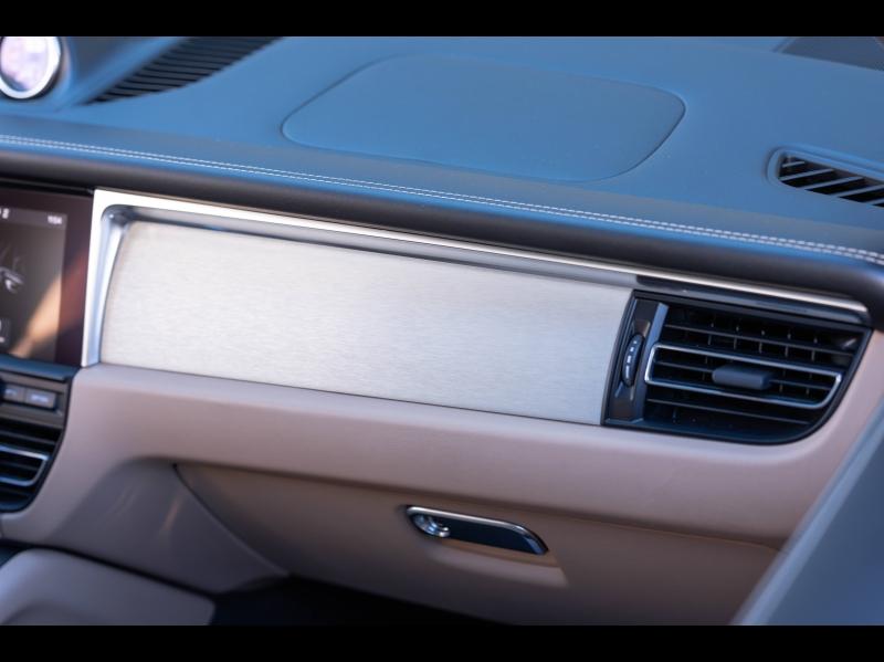 Voitures occasions PORSCHE MACAN Turbo Mougins