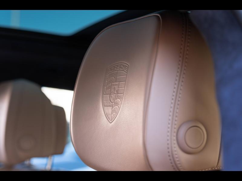 Voitures occasions PORSCHE MACAN Turbo Mougins