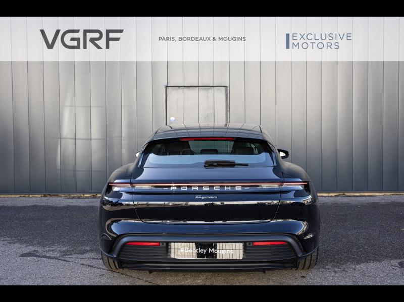 Voitures occasions PORSCHE Taycan Base Mougins