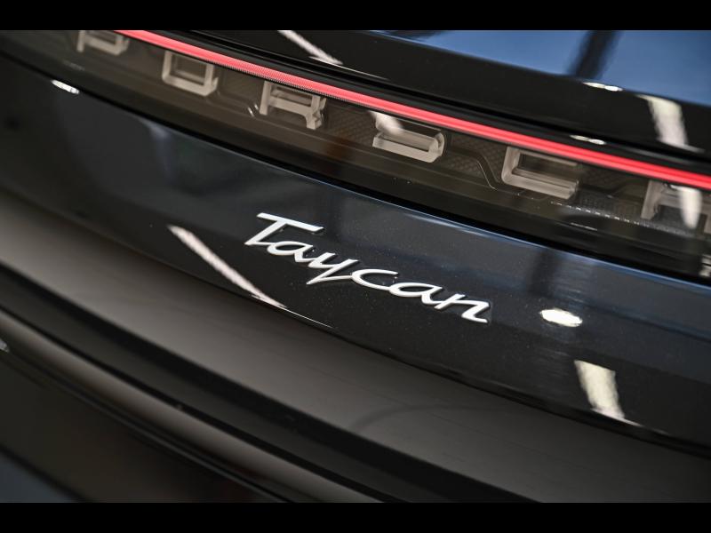 Voitures occasions PORSCHE Taycan Base Mougins