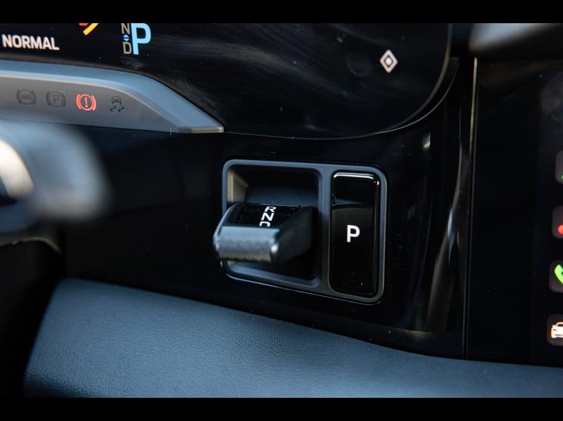 Voitures occasions PORSCHE Taycan Base Mougins