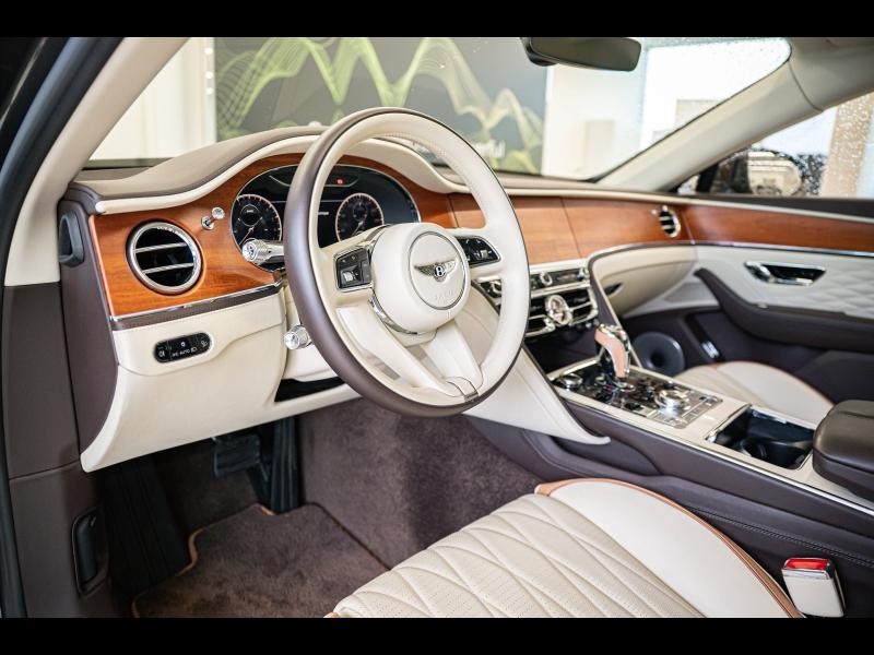 Voitures occasions BENTLEY Flying Spur Base Mougins