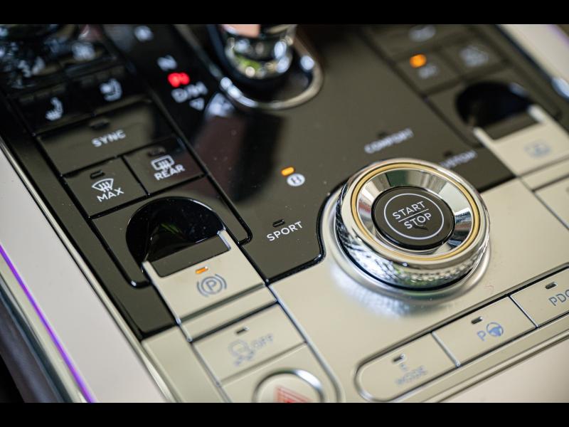 Voitures occasions BENTLEY Flying Spur Base Mougins