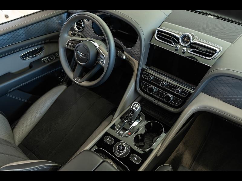 Voitures occasions BENTLEY Bentayga Base Mougins