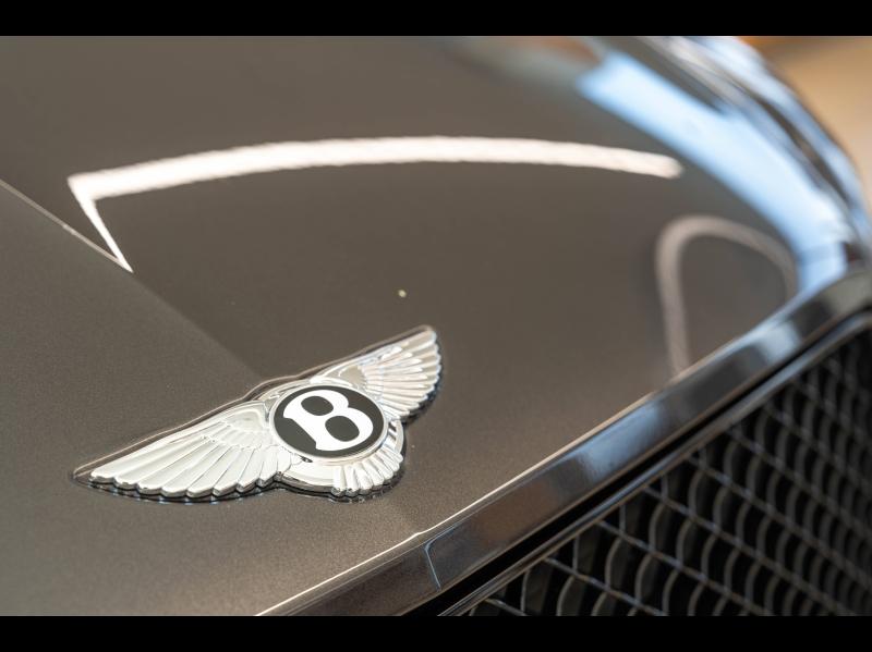 Voitures occasions BENTLEY Bentayga Base Mougins