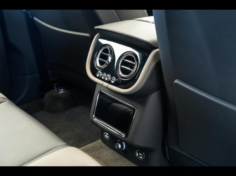 Voitures occasions BENTLEY Bentayga Base Mougins