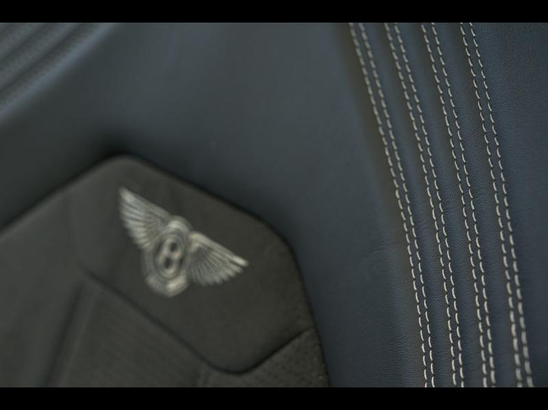 Voitures occasions BENTLEY Bentayga Base Mougins