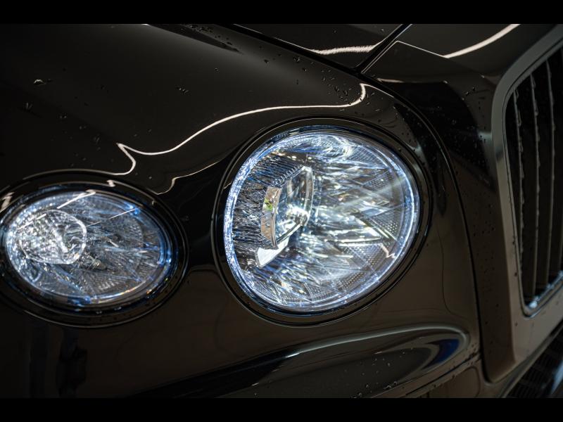 Voitures occasions BENTLEY Flying Spur Base Mougins