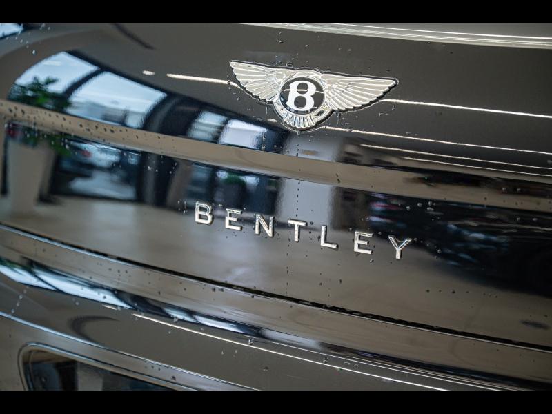 Voitures occasions BENTLEY Flying Spur Base Mougins