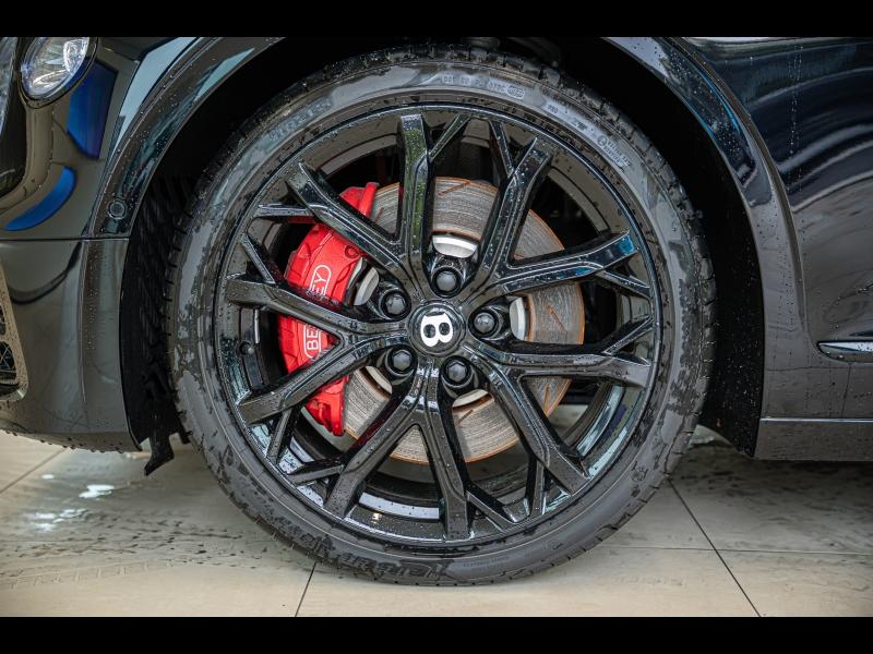 Voitures occasions BENTLEY Flying Spur Base Mougins