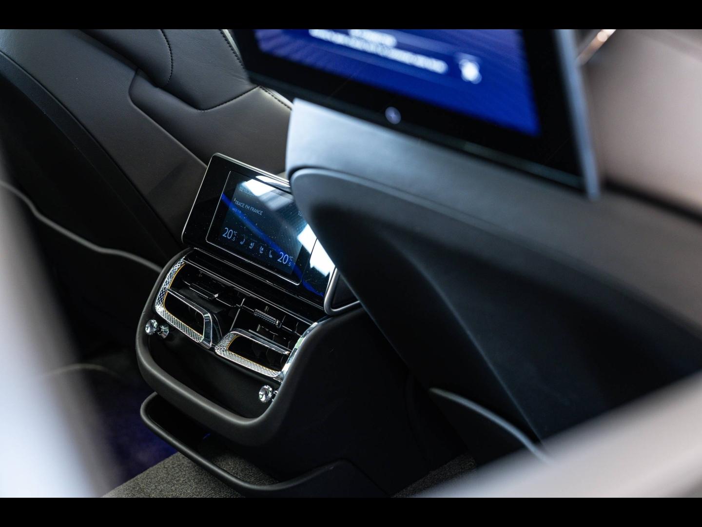 Voitures occasions BENTLEY Flying Spur Base Mougins