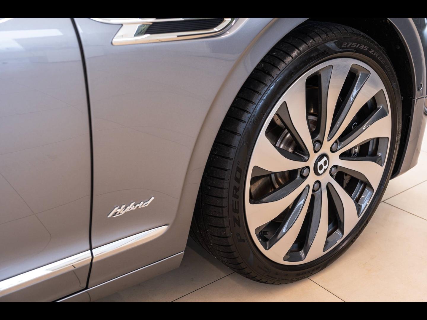 Voitures occasions BENTLEY Flying Spur Base Mougins