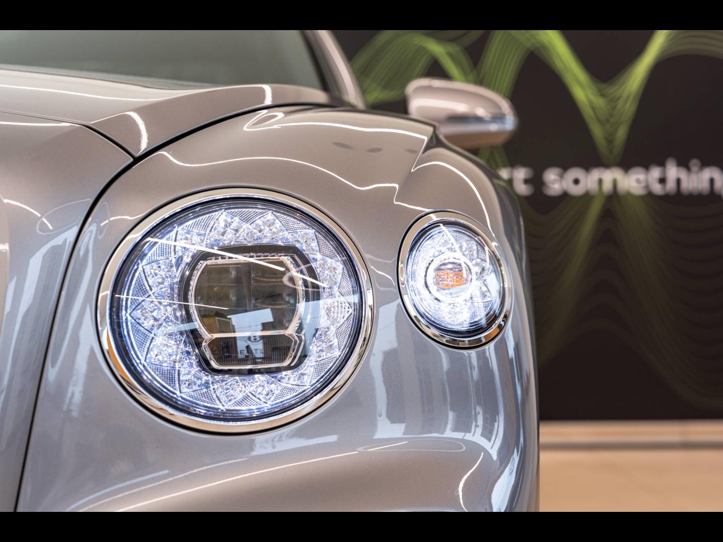 Voitures occasions BENTLEY Flying Spur Base Mougins