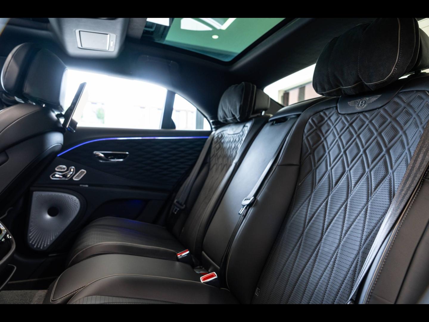 Voitures occasions BENTLEY Flying Spur Base Mougins