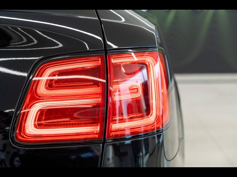 Voitures occasions BENTLEY Bentayga Base Mougins