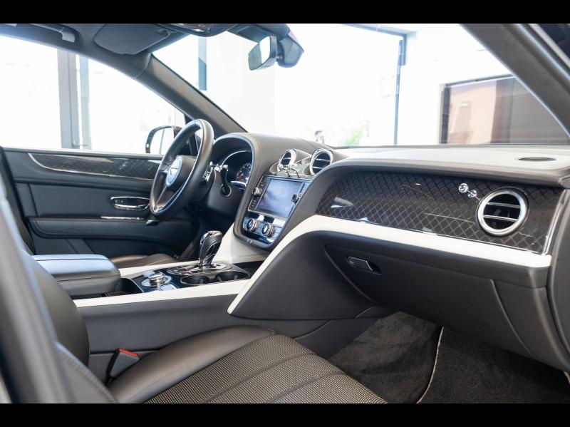 Voitures occasions BENTLEY Bentayga Base Mougins