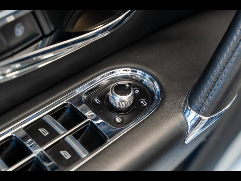 Voitures occasions BENTLEY Bentayga Base Mougins