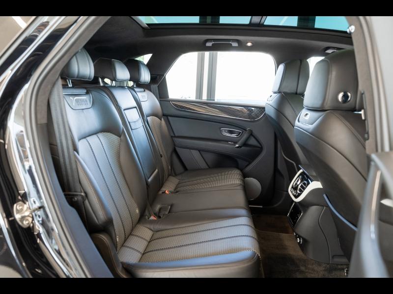 Voitures occasions BENTLEY Bentayga Base Mougins