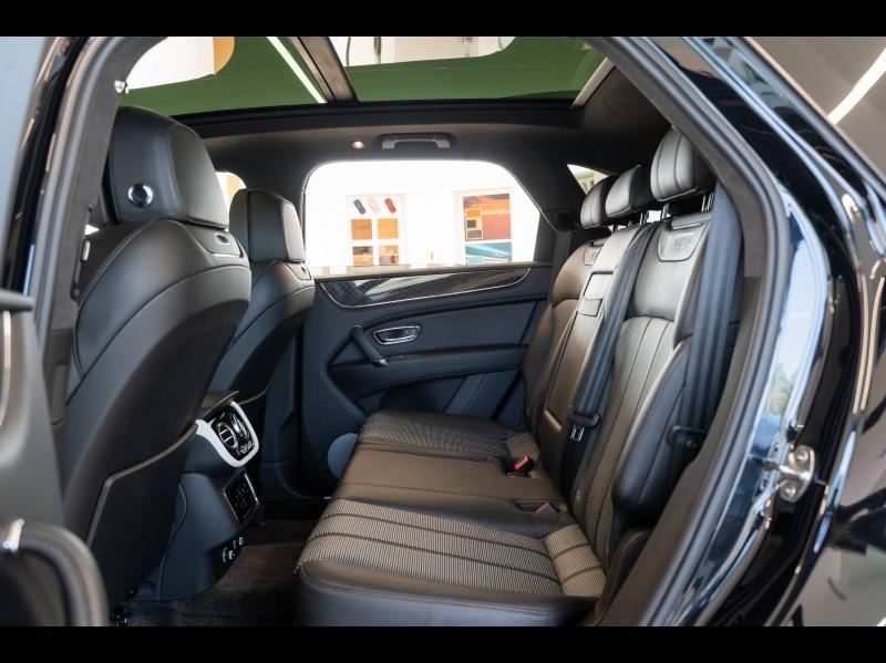 Voitures occasions BENTLEY Bentayga Base Mougins