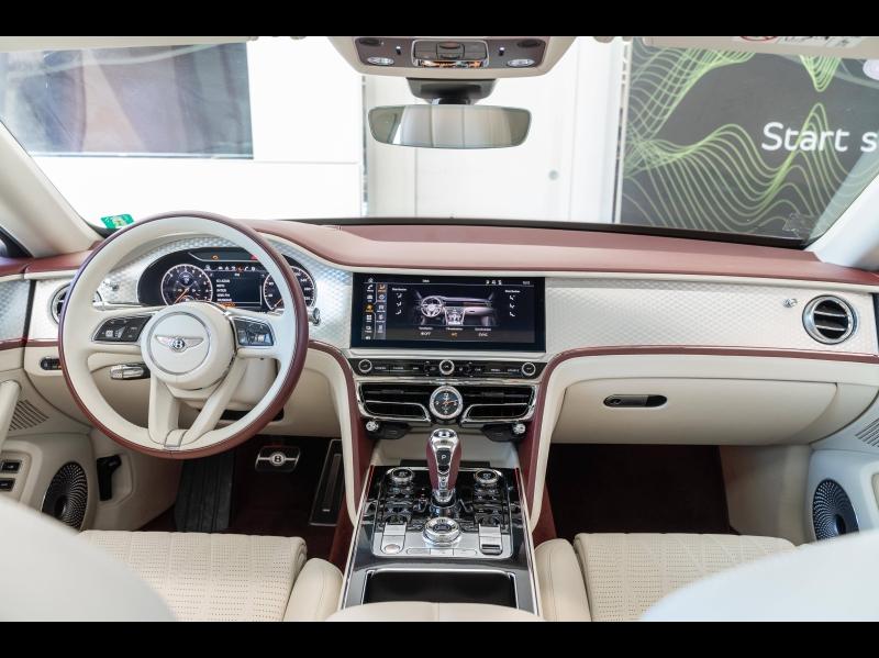 Voitures occasions BENTLEY Flying Spur Base Mougins