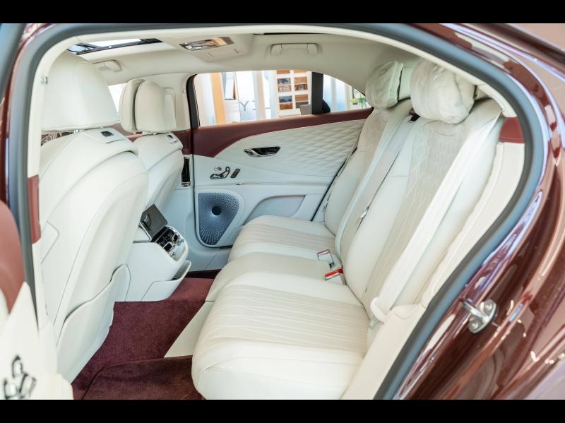 Voitures occasions BENTLEY Flying Spur Base Mougins