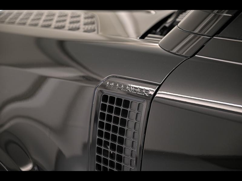 Voitures occasions LAND-ROVER Defender X-Dynamic V8 Mougins