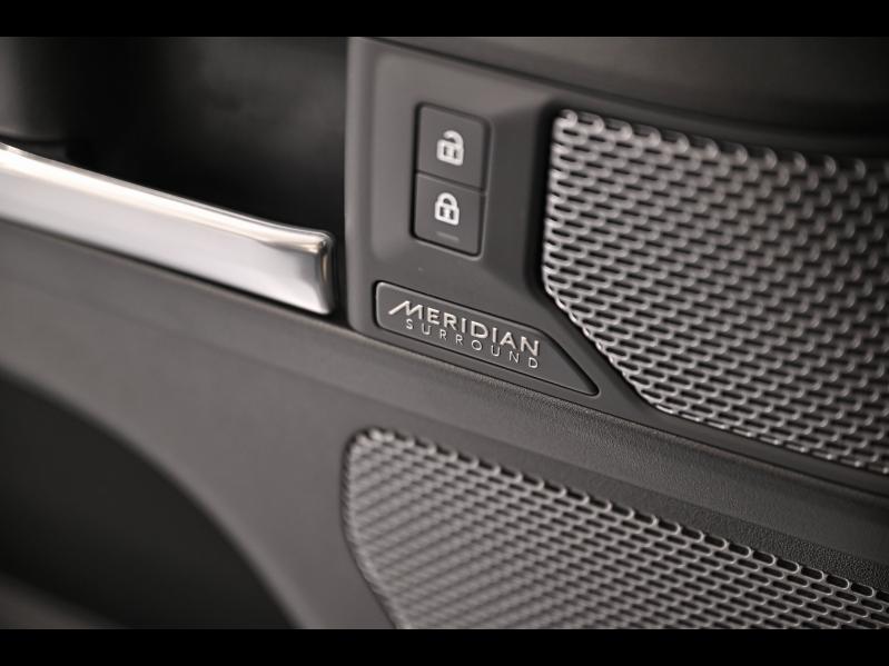 Voitures occasions LAND-ROVER Defender X-Dynamic V8 Mougins