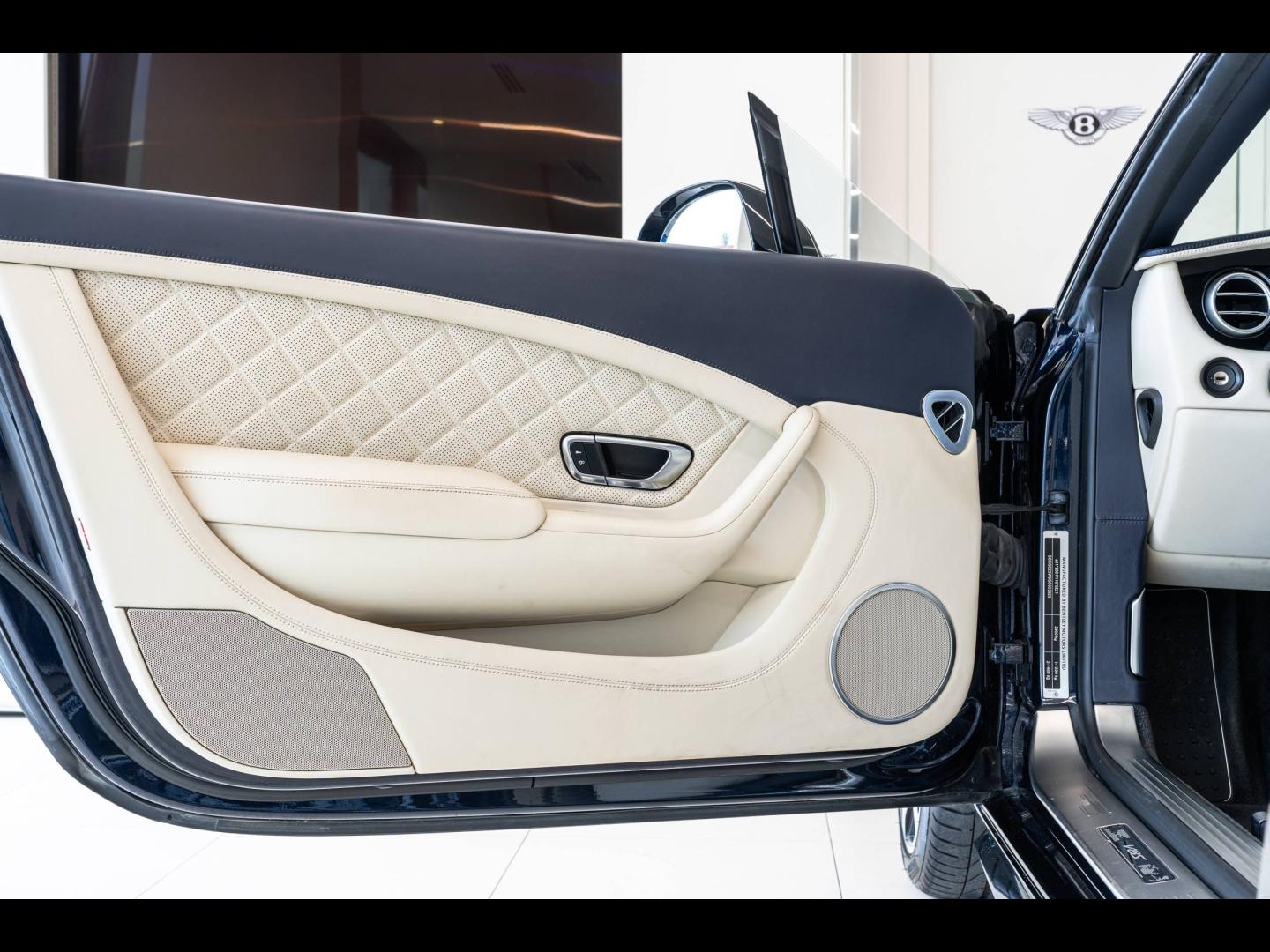 Voitures occasions BENTLEY Continental GTC S Mougins