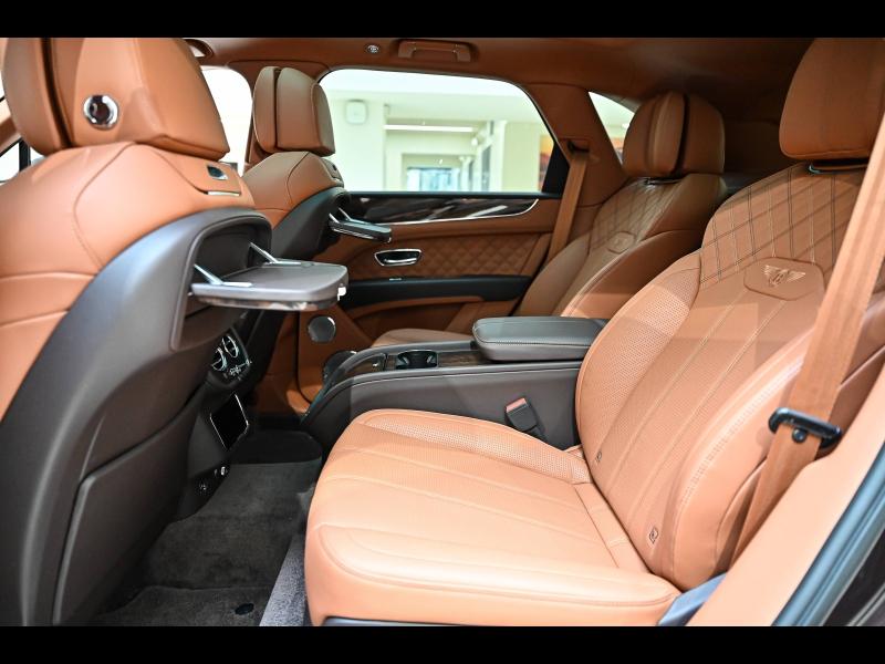 Voitures occasions BENTLEY Bentayga Base Mougins