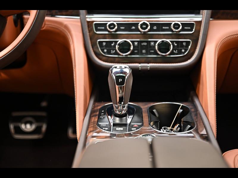 Voitures occasions BENTLEY Bentayga Base Mougins