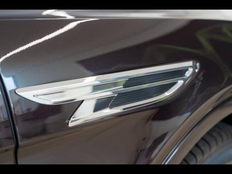 Voitures occasions BENTLEY Bentayga Base Mougins