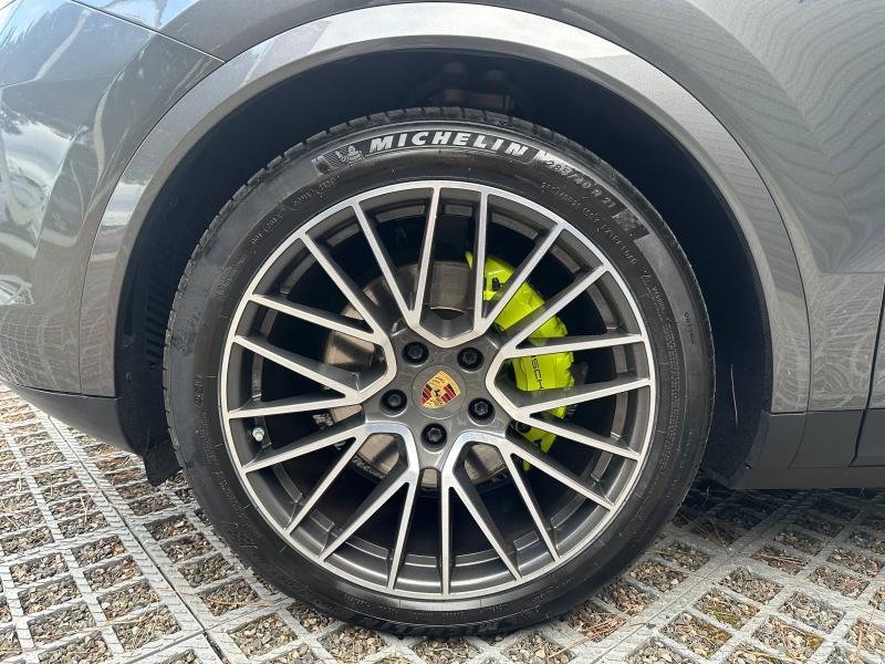 Voitures occasions PORSCHE CAYENNE E-Hybrid Mougins