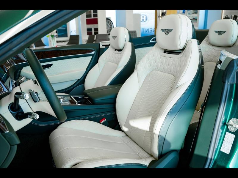 Voitures occasions BENTLEY Continental GTC Base Mougins