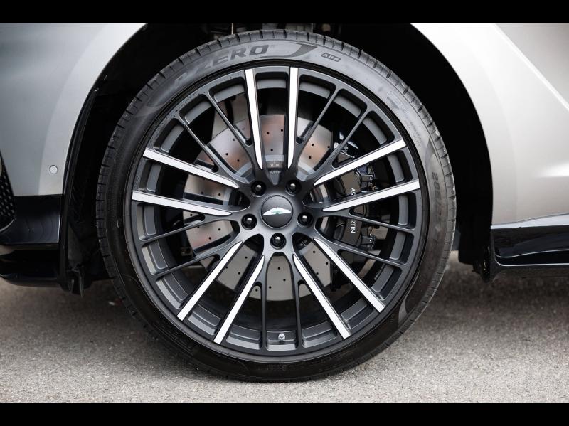Voitures occasions ASTON MARTIN DBX Base Mougins