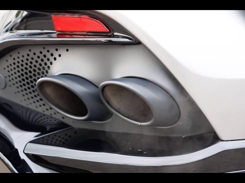 Voitures occasions ASTON MARTIN DBX Base Mougins