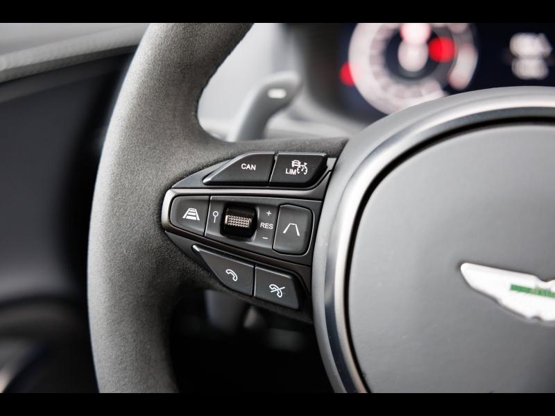 Voitures occasions ASTON MARTIN DBX Base Mougins