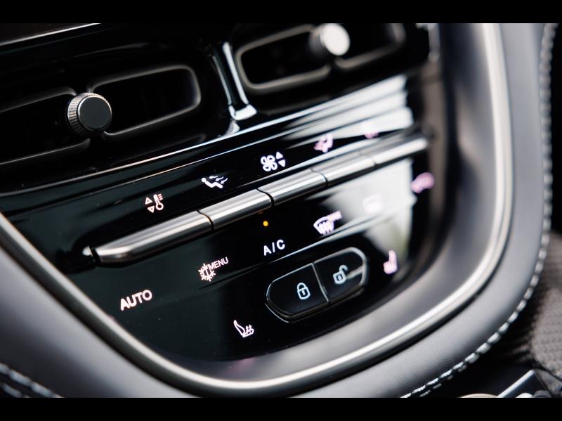 Voitures occasions ASTON MARTIN DBX Base Mougins