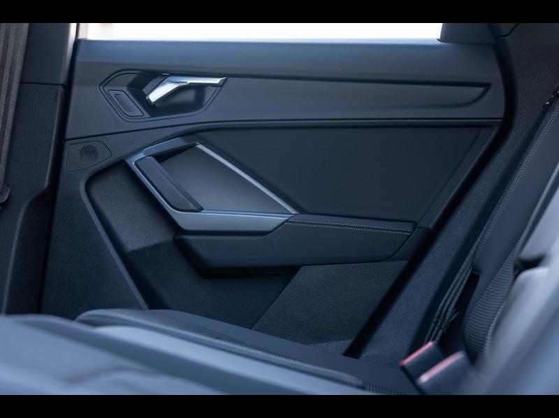 Voitures occasions Audi Q3 S line Mougins