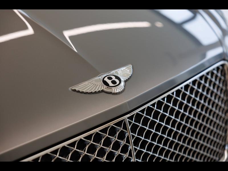 Voitures occasions BENTLEY Bentayga Base Mougins