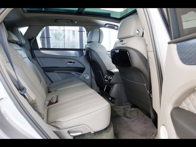 Voitures occasions BENTLEY Bentayga Base Mougins