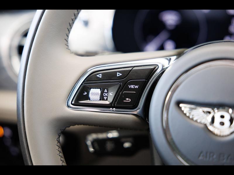 Voitures occasions BENTLEY Bentayga Base Mougins