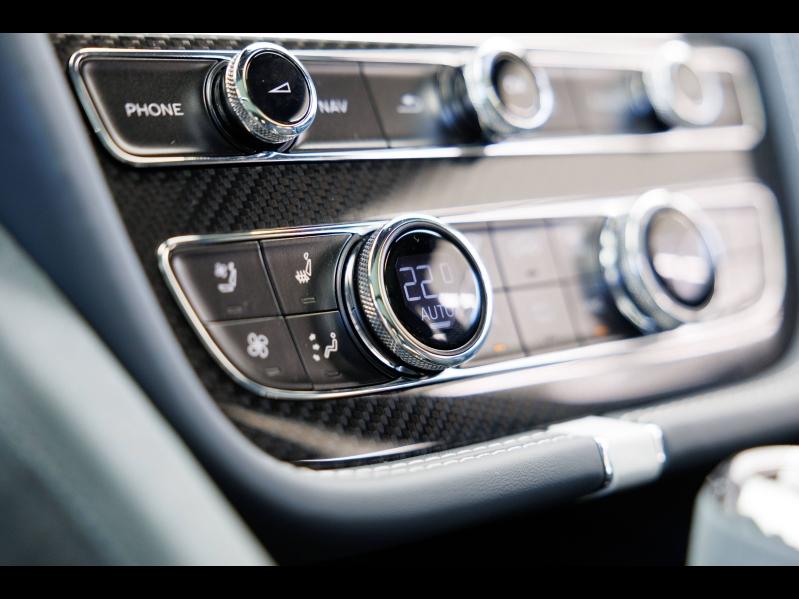 Voitures occasions BENTLEY Bentayga Base Mougins