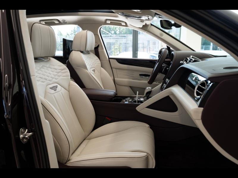 Voitures occasions BENTLEY Bentayga  Mougins