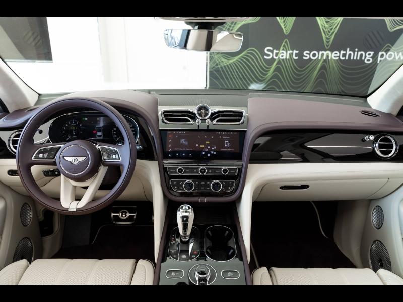 Voitures occasions BENTLEY Bentayga  Mougins