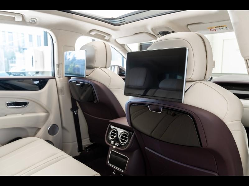 Voitures occasions BENTLEY Bentayga  Mougins